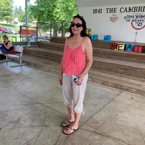 Meet your Posher, Dreama